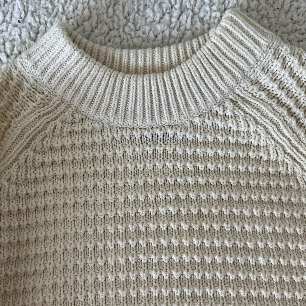 Women's Cable Knit Sweater in White, Cream XS